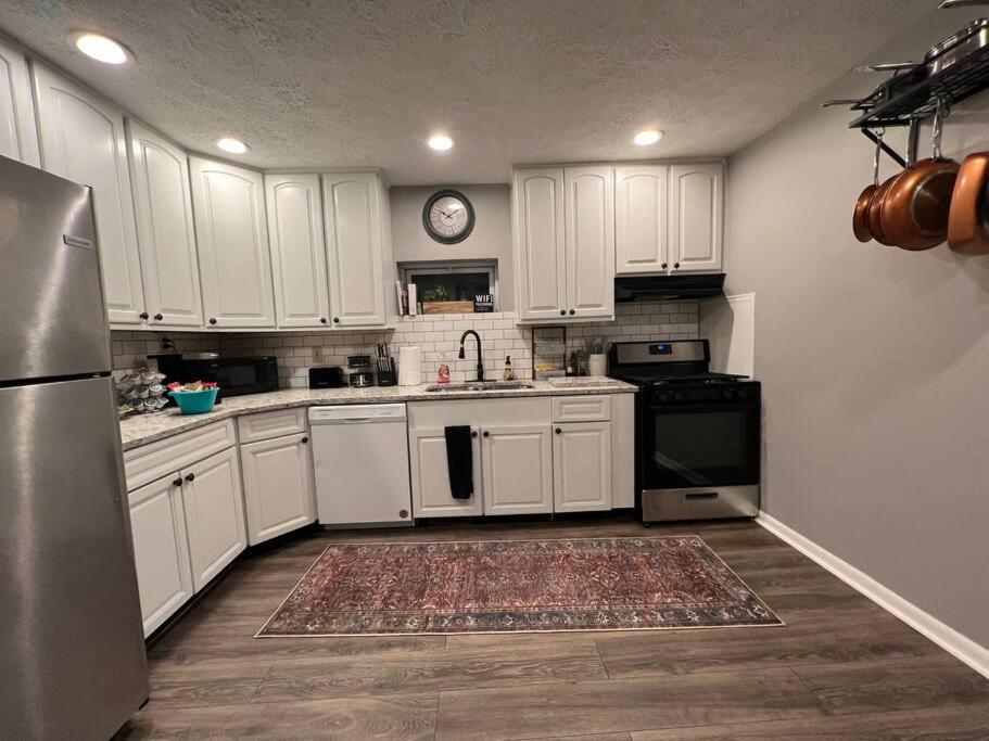 **Stylish Pet Friendly 3 Bedroom House** Cleveland Exterior foto